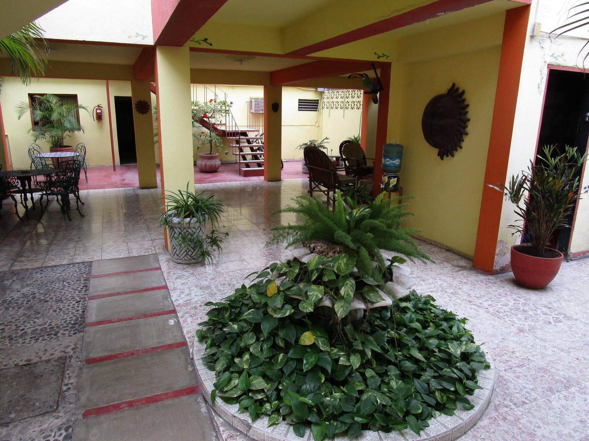 Hotel Lorimar La Paz Exteriör bild